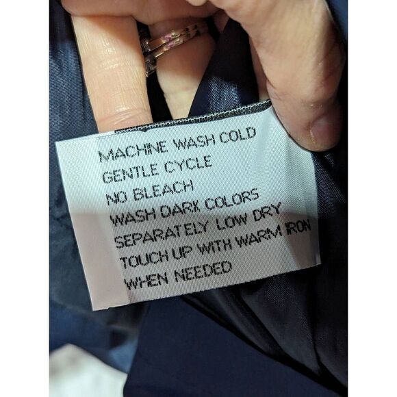 Neyelle Women's Navy Blue Lightweight Button Front Jacket Size 1X - Picture 3 of 4
